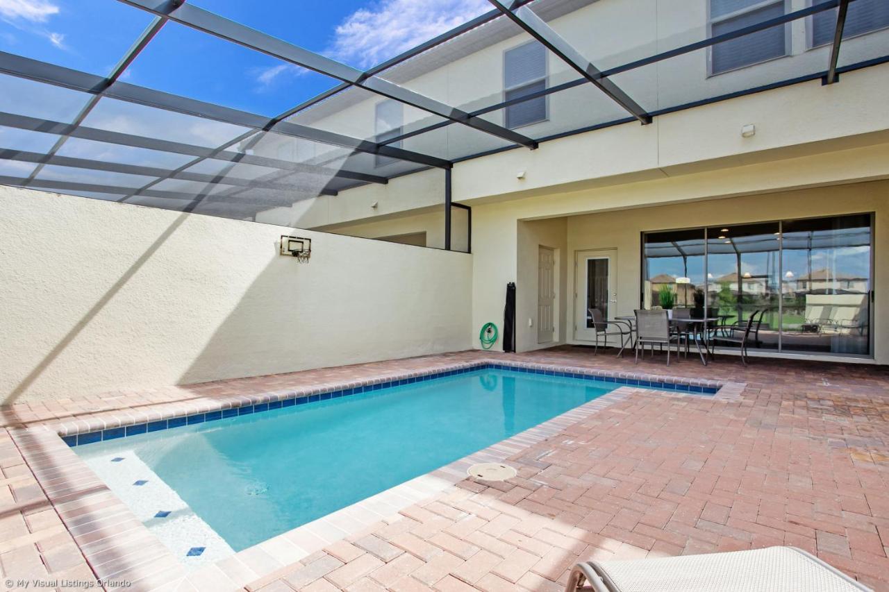 Beautiful Townhome Wprivate Pool 7 Mi To Disney คิสซิมมี ภายนอก รูปภาพ