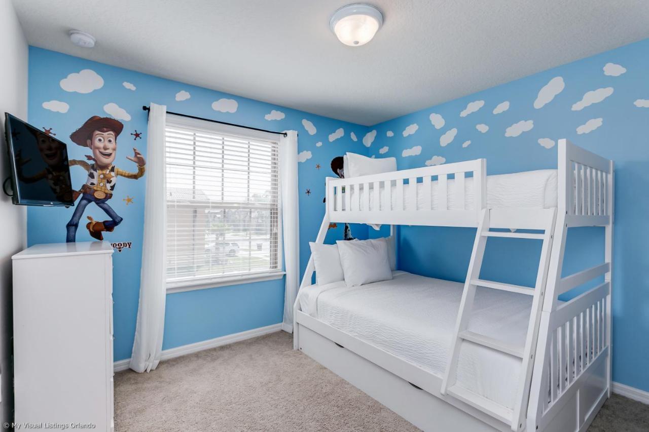 Beautiful Townhome Wprivate Pool 7 Mi To Disney คิสซิมมี ภายนอก รูปภาพ